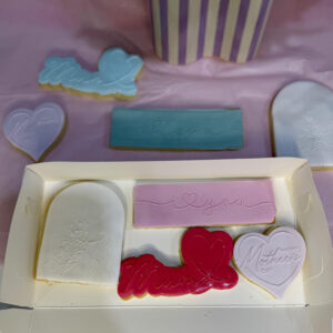 Mothers Day Cookie & Flower Bouquet